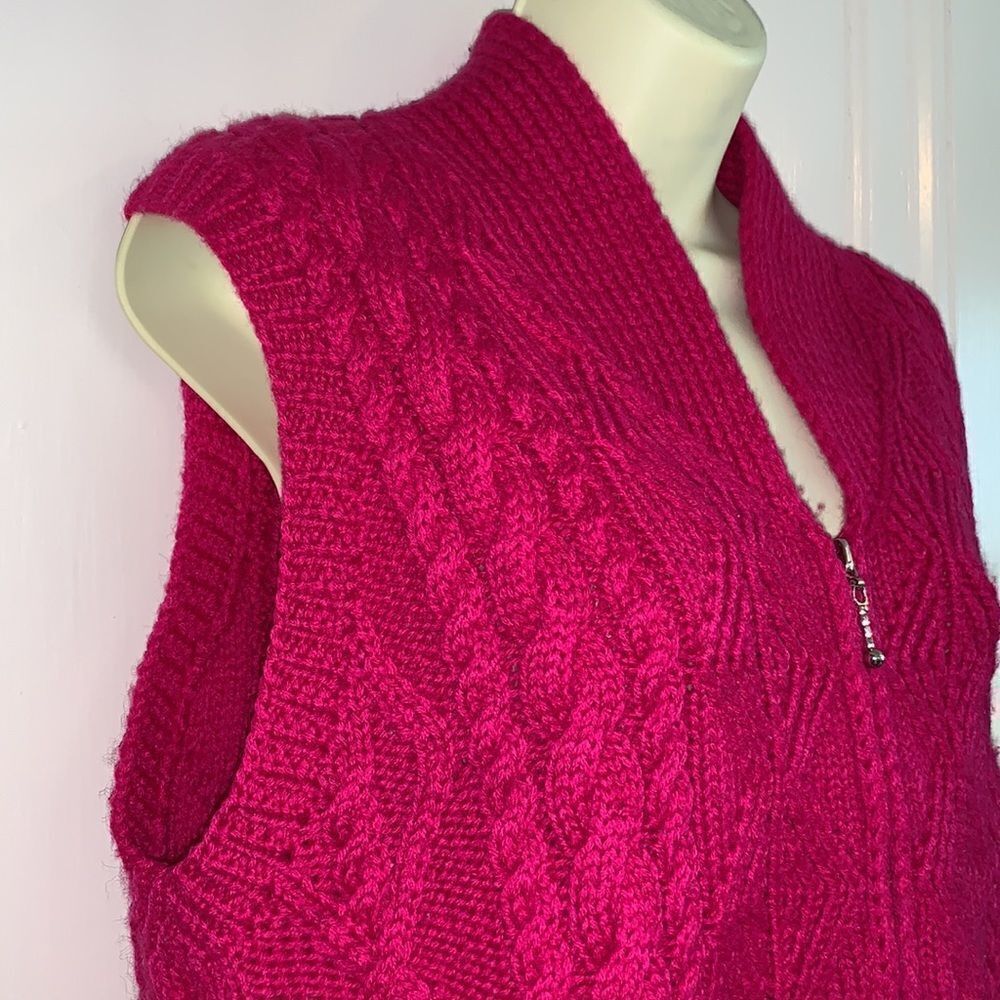 ‎Telluride Clothing Co magenta pink sweater vest - Picture 4 of 7